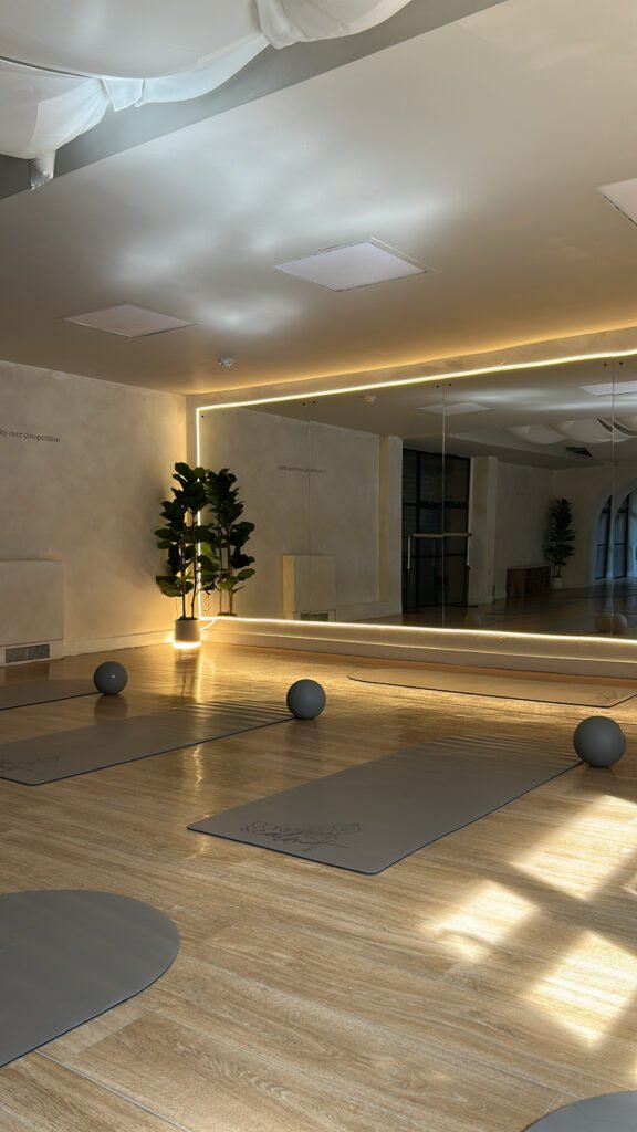 beginner pilates course hackney